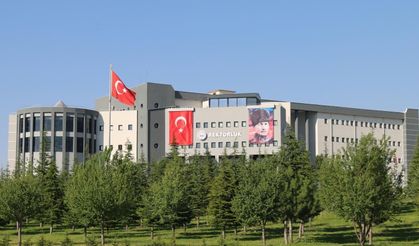 ERÜ ve KAYÜ Rektörlüğü İçin 95 Aday Yarışacak