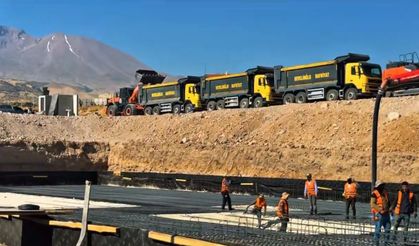 Develi’de 250 Öğrenci Kapasiteli Yurdun Temeli Atıldı