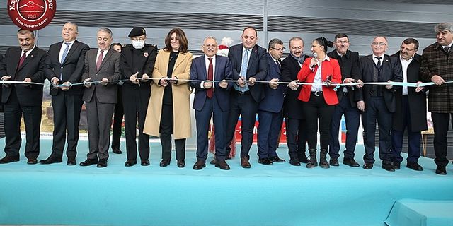 Kayseri Tarım Fuarı Açıldı