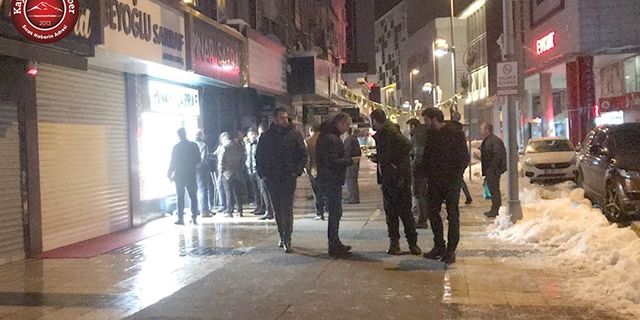 Kuyumcu Halen Tehlikeyi Atlatamadı