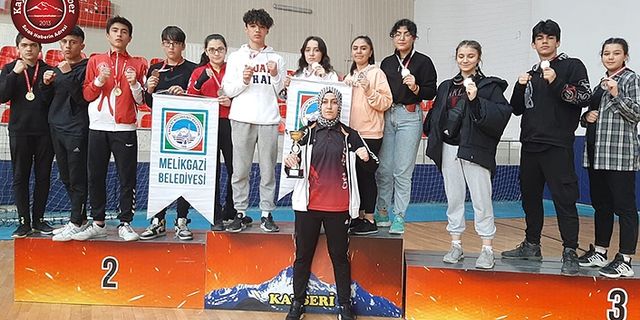 Melikgazi Wushu Takımı Birinci Oldu