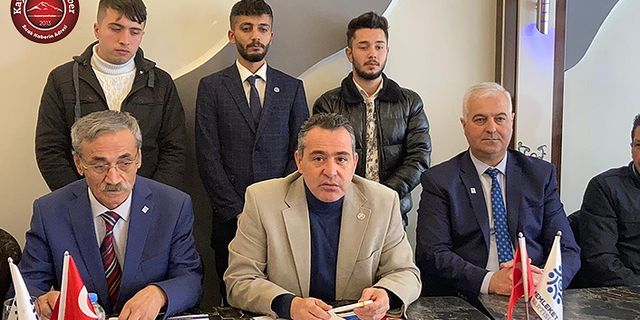 Söyler: Bir Işık Gibi Doğacağız