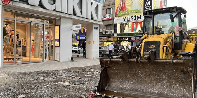 Bankalar Caddesi’ndeki çalışmalar devam ediyor