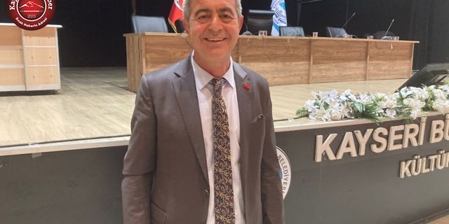 İYİ Partili Yücel: “Banliyö tren hattı neden tamamlanmadı?”