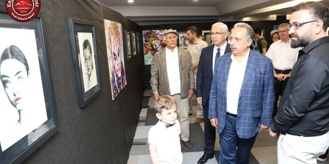 TALAS’TA ‘PORTRE RESİM SERGİSİ’ SANATSEVERLERLE