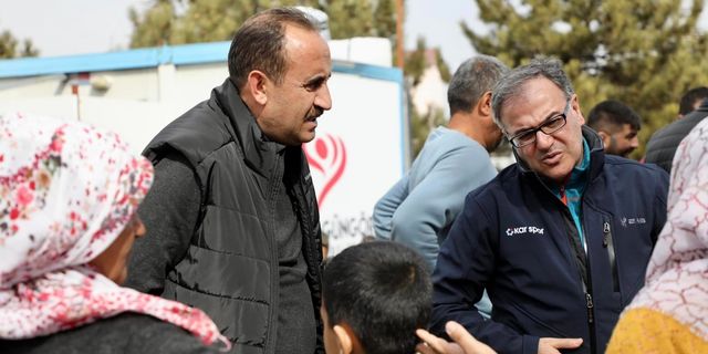 Başkan İlmek: “Toprağınızı terk etmeyin”