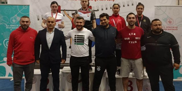 Yeşilhisarlı Halterciler Türkiye Şampiyonu Oldu
