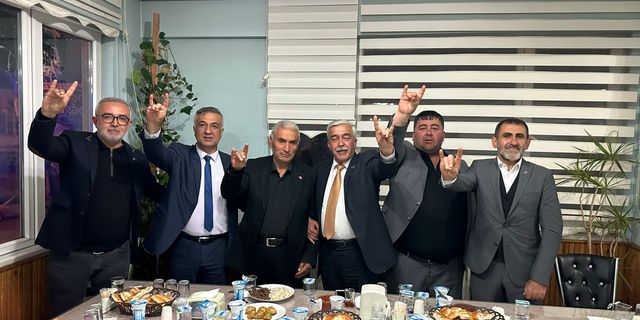 CHP Belediye Meclis Üyesi MHP’ye Geçti