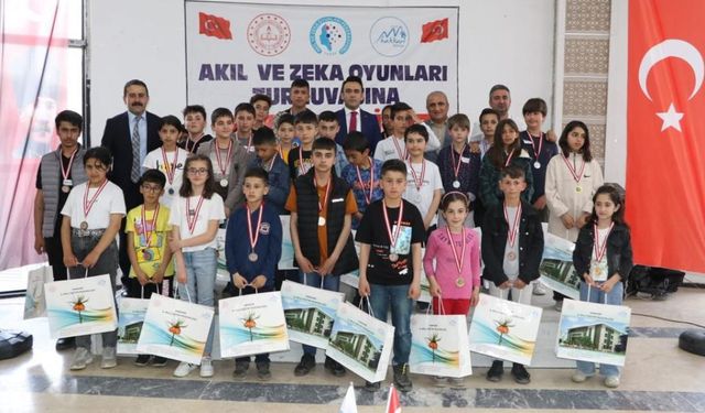Zeka Oyunları Turnuvası Kayseri’de Başladı