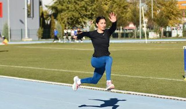 Genç sporcu Aleyna Karabulut: Hedefim Avrupa Gençler Atletizm Şampiyonası’nda madalya