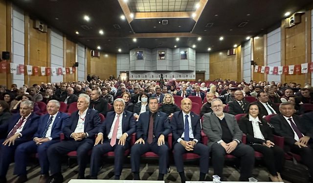 CHP Melikgazi ilçe başkanı Turan Arık oldu