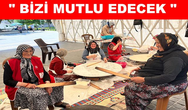 Kızılay Kayseri Kadın Kolları’ndan geliri öğrencilere gidecek kermes düzenlendi
