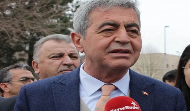 İYİ Partili Yücel, Melikgazi Halk Eğitim Merkezi’ne, “Kayseri’de bir sanayi kurdunuz da biz mi farkında değiliz?”