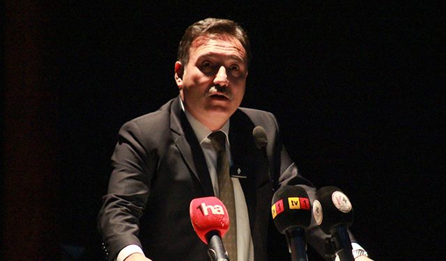 Vali Çiçek: “Öğretmenlik, millete adanmış bir ömürdür”