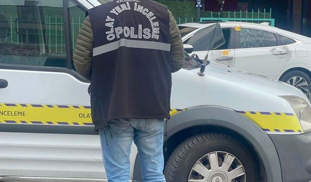 Mahkeme çıkışı husumetlilerine ateş eden şahıs başkasını yaraladı