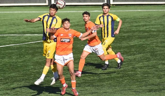 Talas Belediye Spor evinde Adanaspor’u mağlup etti