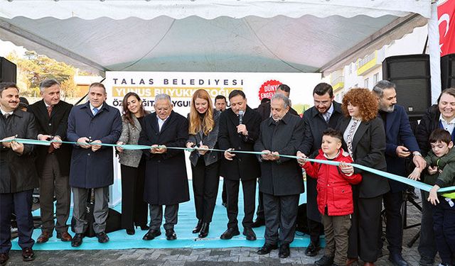 “BU OKUL BİR UMUT DEMEK”