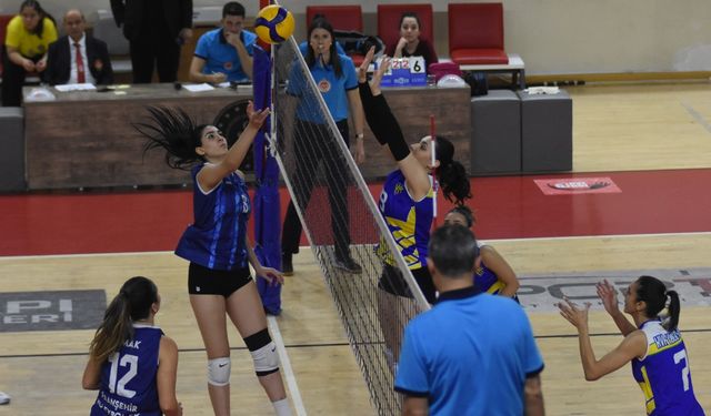 KVK Cimnastik Kulübü - Viranşehir Voleybol SK: 2-3