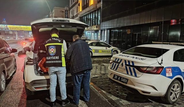 Trafikte kuralları ihlal eden sürücülere ceza yağdı