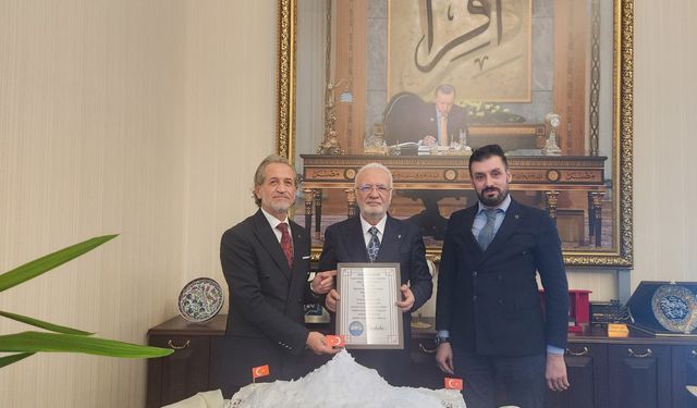 KESADER’den AK Parti’li Elitaş’a ziyaret