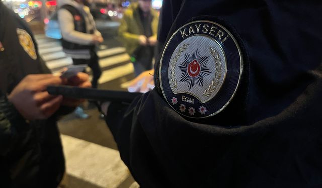 1 haftada 379 aranan şahıs yakalandı, 103’ü tutuklandı