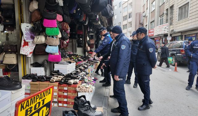 Büyükşehir Zabıta'dan Düzenli Bir Şehir İçin "Kaldırım" Denetimi