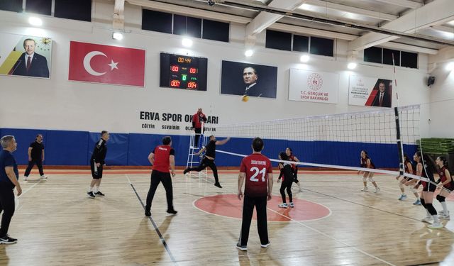 Vali Gökmen Çiçek: Bugün çığ gibi büyüyen dev gibi bir aile olduk