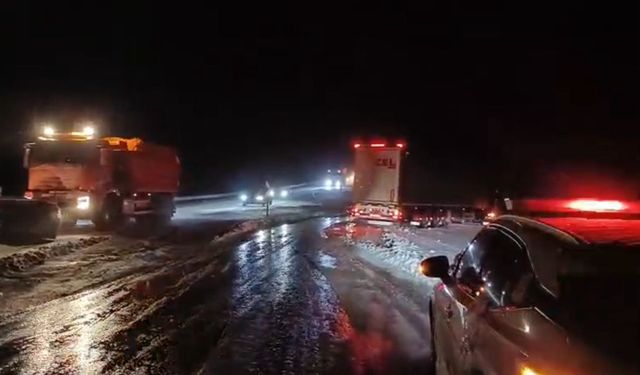 Pınarbaşı-Gürün yolu tır, çekici ve kamyon trafiğine kapatıldı