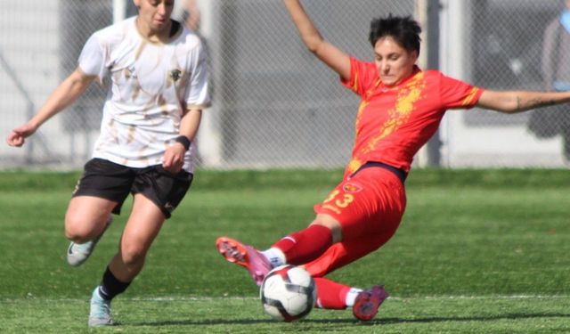 Kayseri Kadın FK sporcusu Zeynep Bilir’e milli davet