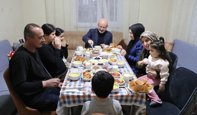 Kocasinan’da her gün bir evde gönül sofrası kuruluyor