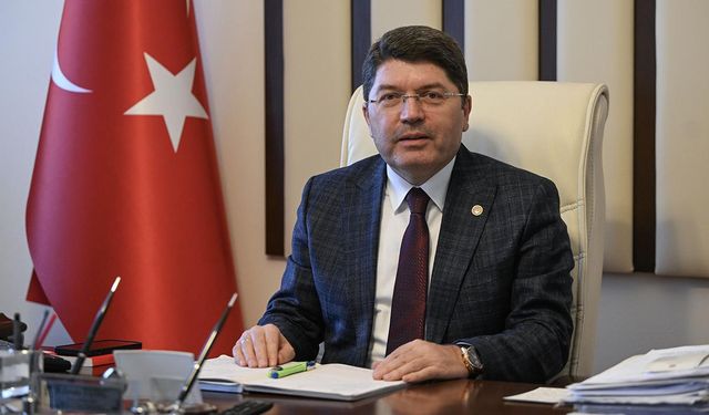 Yılmaz Tunç: Türkiye yüzyılı için ilk günkü heyecanla çalışmaya devam edeceğiz