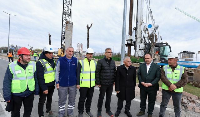 Başkan Büyükkılıç, Kartal Katlı Kavşağı Projesini Sahada İnceledi