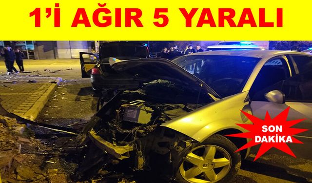 Kayseri'de iki otomobil çarpıştı