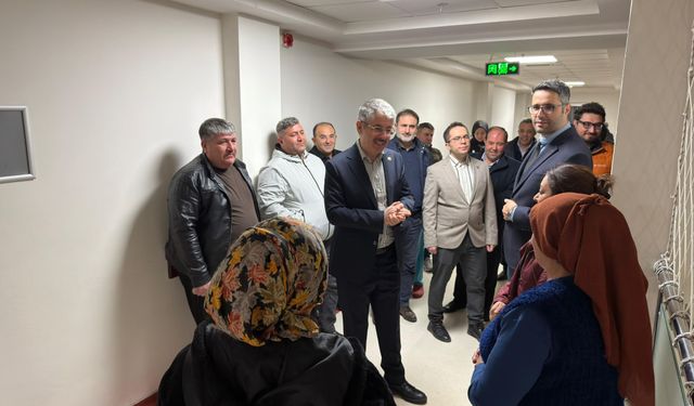 AK Parti’li Çopuroğlu’ndan hastane ziyareti