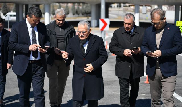 Başkan Büyükkılıç: “Kartal Kavşağı alternatif yolumuzu trafiğe açtık”