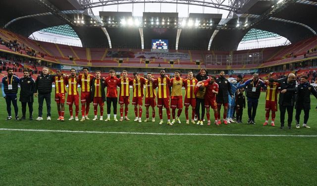 Kayserispor milli maç nedeniyle verilen araya 23 puanla girdi