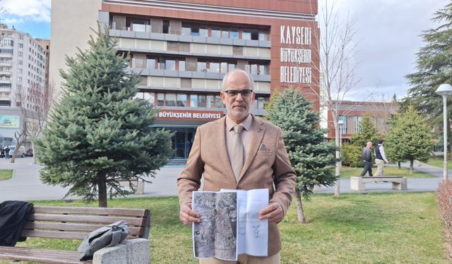 Anahtar Parti İl Başkan Öztürk, "Söz ve fikir bize, İzzet ve Şeref milletimize aittir"