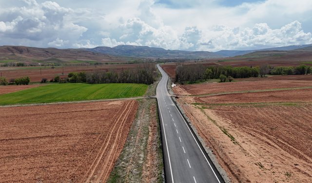 Büyükşehir’in Bünyan’da 100 Milyon TL’lik Konforlu Yoluna Vatandaştan Tam Not