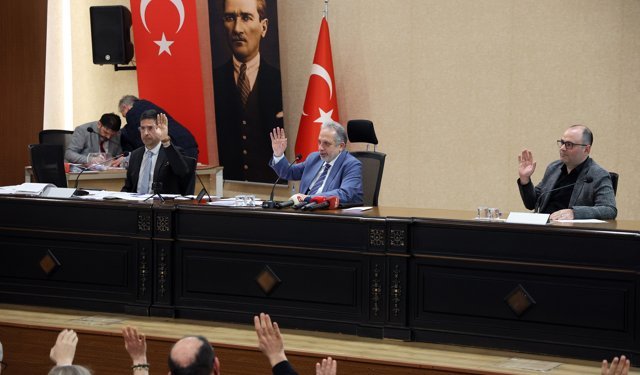 TALAS BELEDİYESİNİN 2025 FAALİYET RAPORU  ONANDI