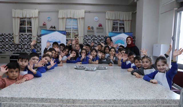 KAYMEK’te Minik Şeflerden “Tatlı” Atölye
