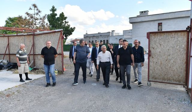 Başkan Büyükkılıç, Tarihi Kayseri Mahallesi’nde 3. Etap Çalışmalarını İnceledi