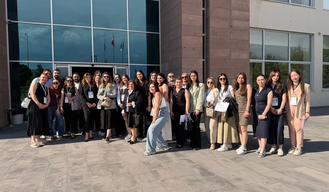 Diyetisyenler Gününde NNYÜ’de 1. Öğrenci Sempozyumu Yapıldı