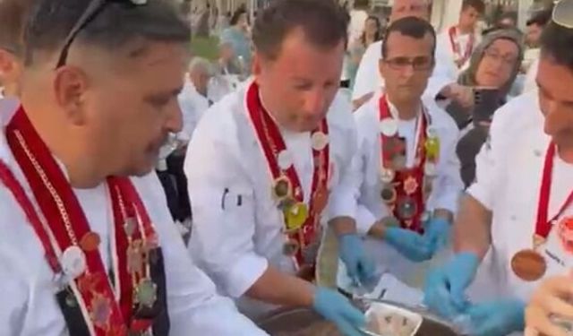 Kayseri Gastro Derneği’nden Çanakkale’de Bin Kişilik Pastırmalı Pilav
