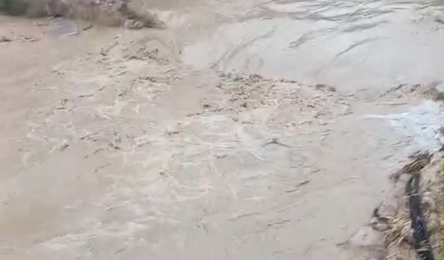Erdemli Vadisi'nde Sel