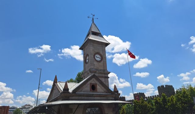 Tarihi Saat Kulesi’nde Yaşanan Arıza Giderildi
