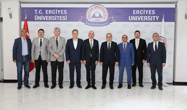 Hayırsever İş İnsanı Merhum Asım Kibar, ERÜ’de Anıldı