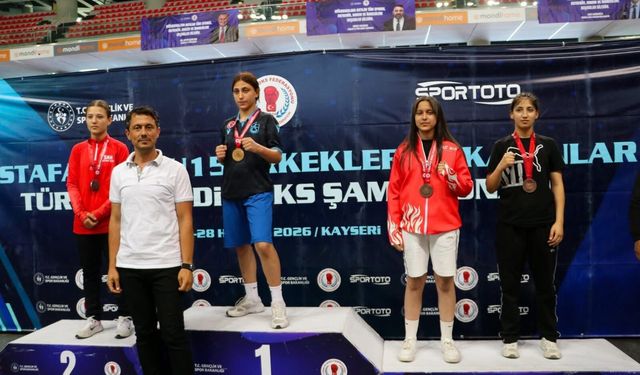 U-15 Türkiye Ferdi Boks Şampiyonası Sona Erdi: Kayseri'ye 3 Bronz Madalya
