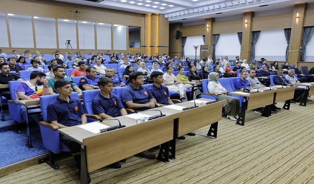Büyükşehir’den, “Nesilden Nesil’e Geleceğin İnşası Aile” Konulu Kurum İçi Eğitim