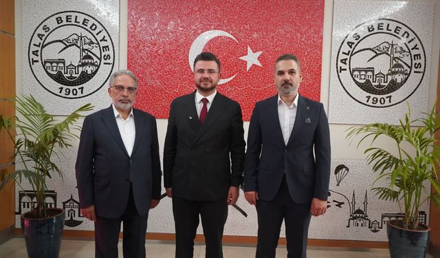 AK Parti İl Başkanı Okandan, " Algı Operasyonuyla Teşkilatımız Hedef Alındı"