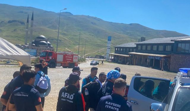 Erciyes'te Yüksek İrtifa Rahatsızlığı Yaşayan 3 Dağcı Kurtarıldı